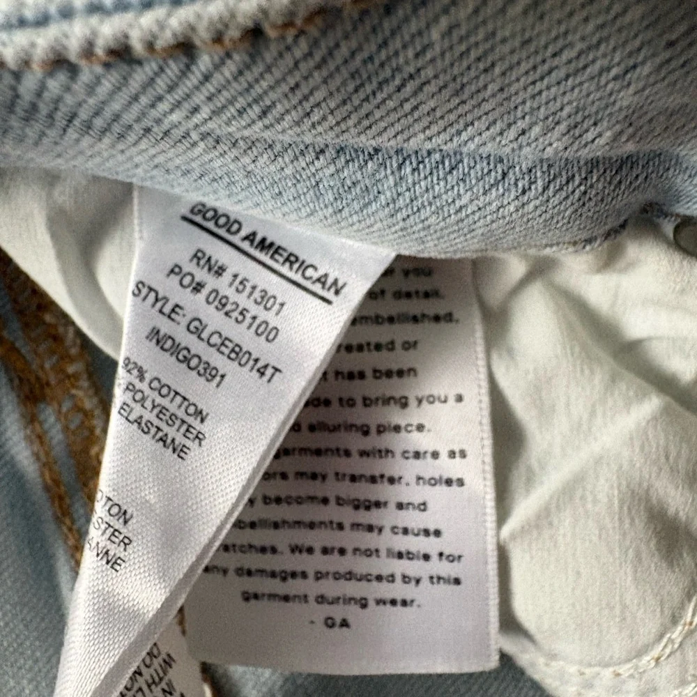 Good American High Rise Light Wash Jeans Good Legs Crop - Picture 7 of 7